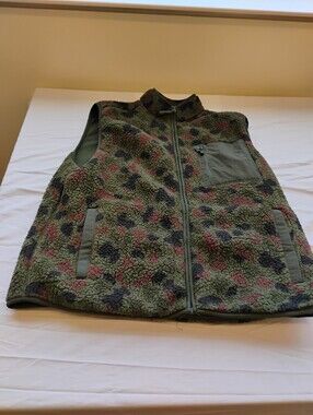 Old Navy Mens Sherpa Fleece Camo Lined Fully Zippered Vest Size Large